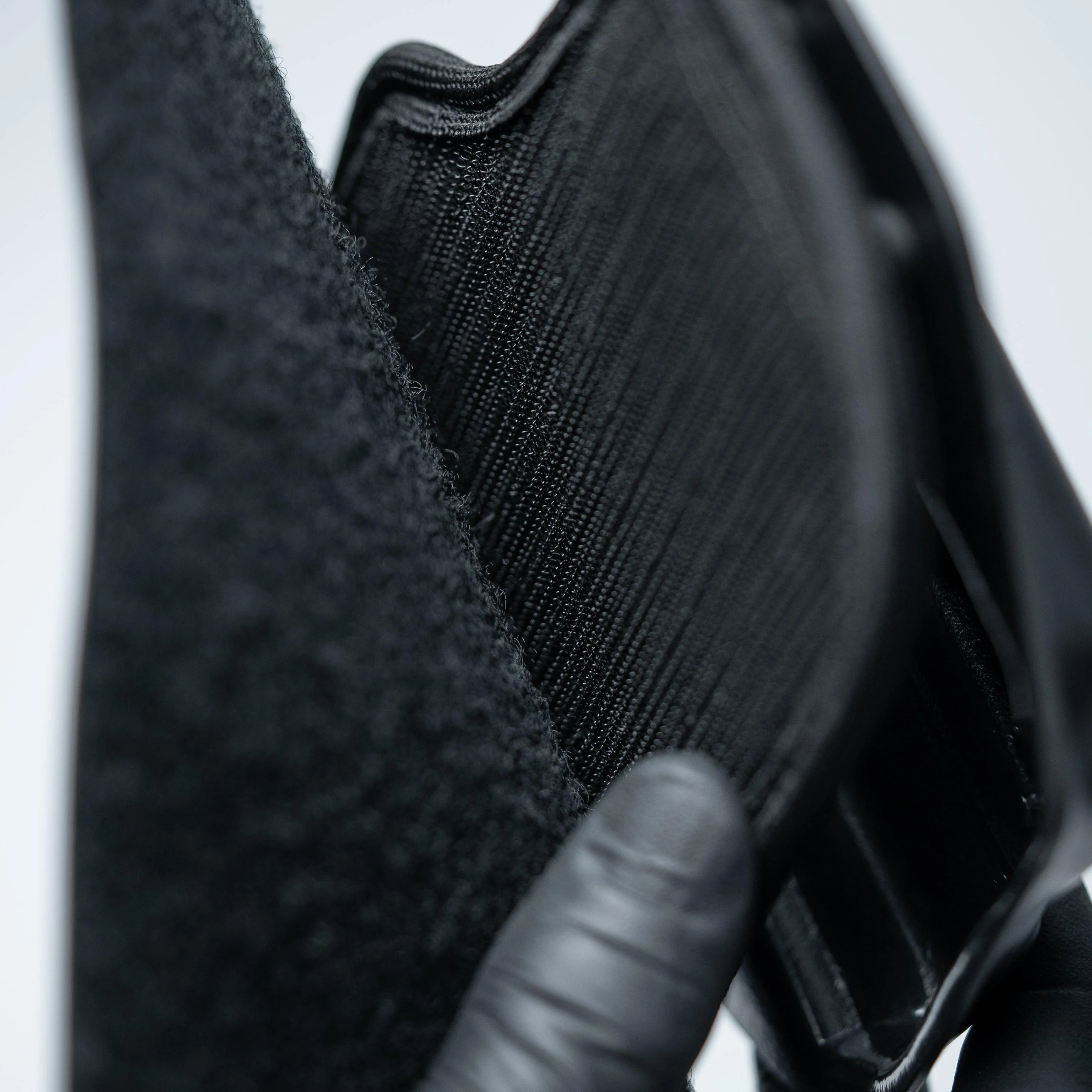 Cloak Hook & Loop Holster for Springfield 911 - Image 3
