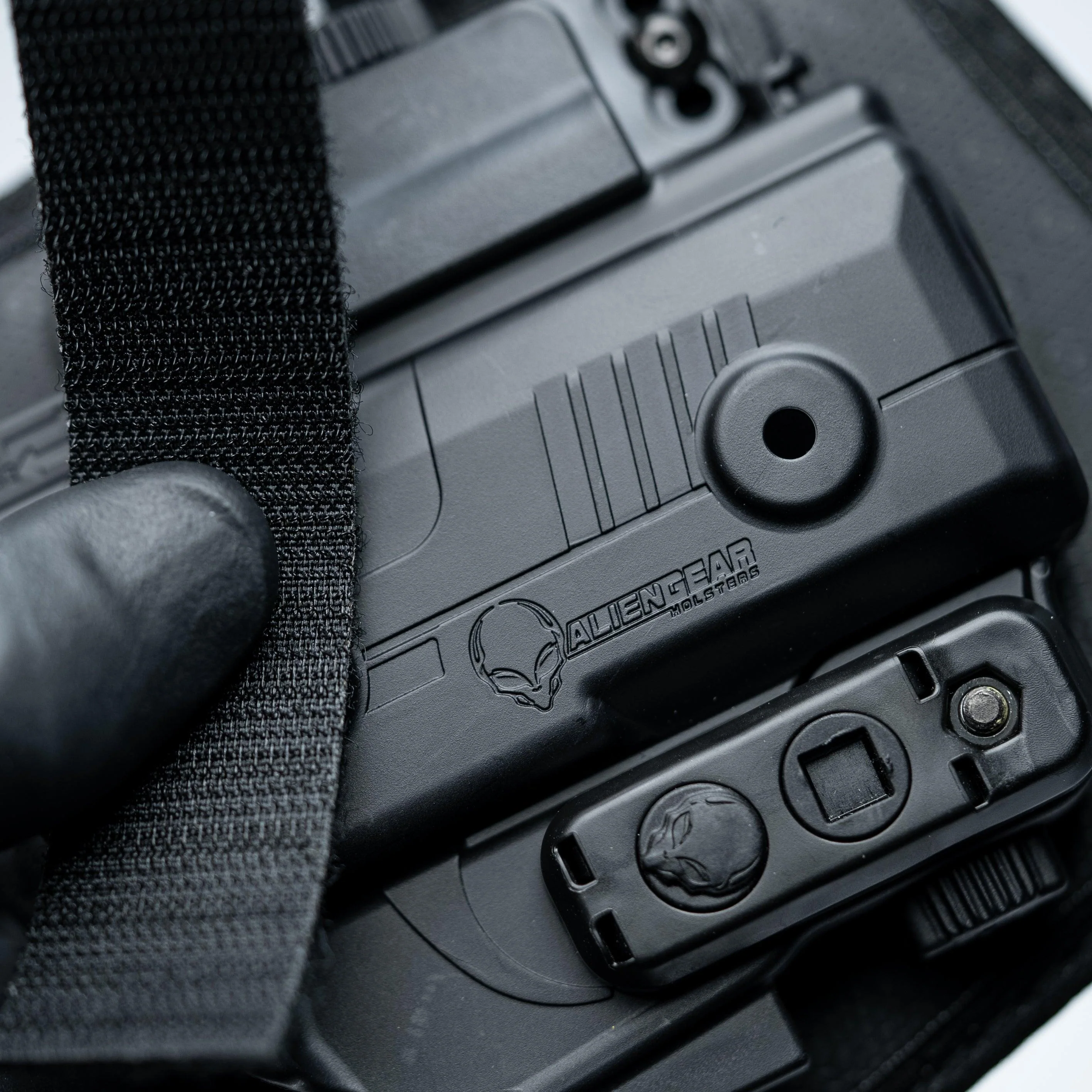 ShapeShift® Hook & Loop Holster for Sig Sauer Handguns - Image 3